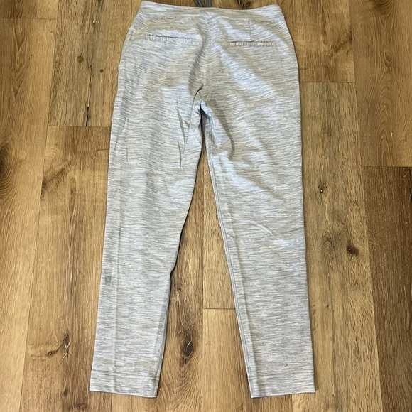 Lululemon light gray joggers size 4 - Picture 2 of 5